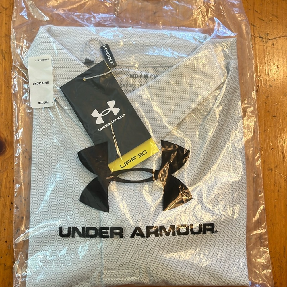 Under Armour Men’s Playoff Polo Size Medium - Speckled White